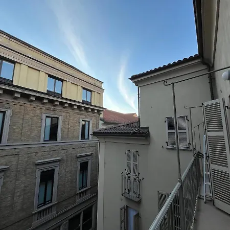 Zenhouse - Nel Cuore Del Centro Storico Di شقة تورينو